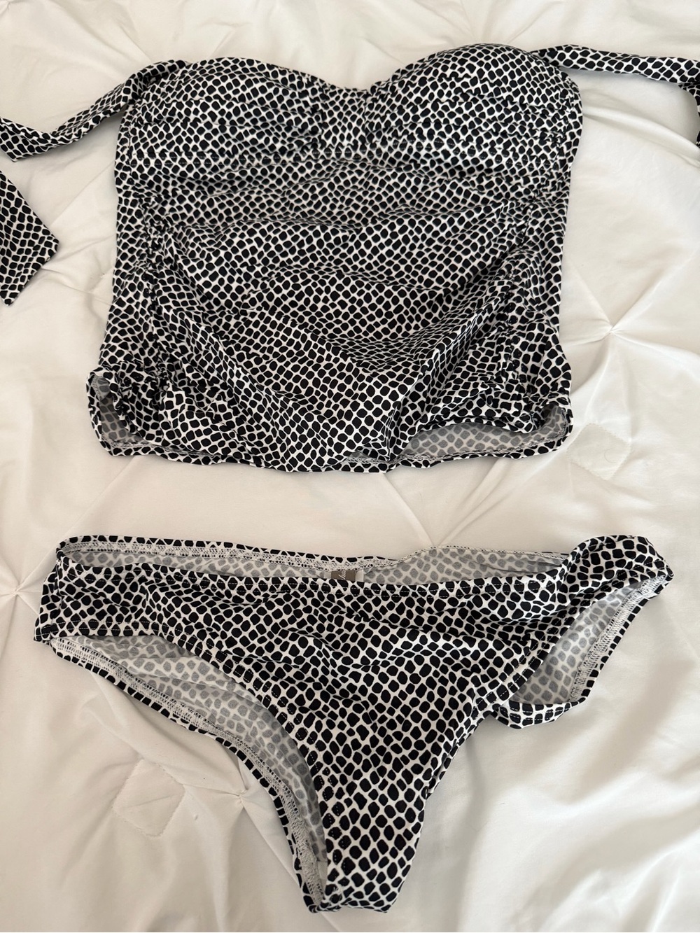 Swim suit